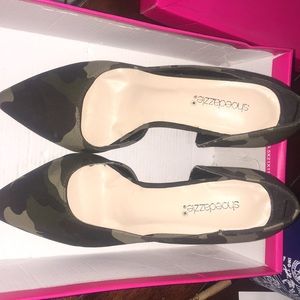 Camo pumps, original box, Never Worn.